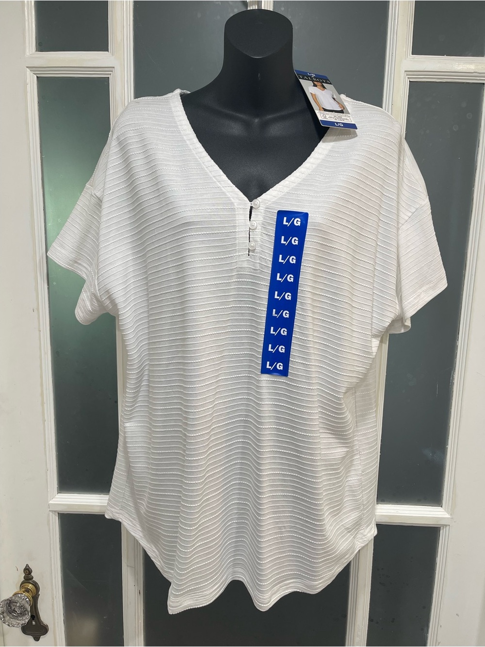 Talbots White Short-Sleeve V-Neck Textured Top with Notch